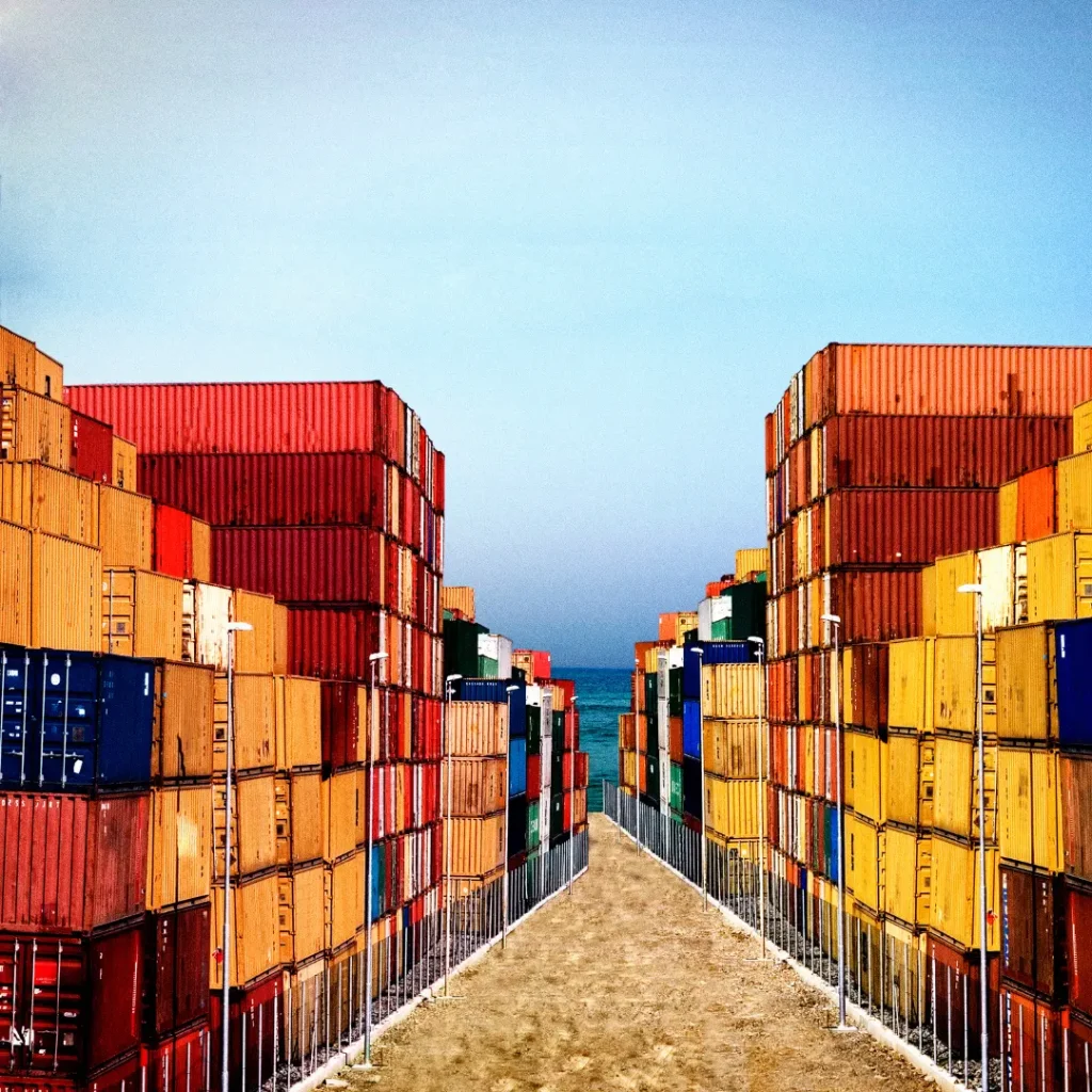 Dubai cargo to Australia