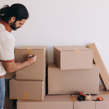 Movers in UAE